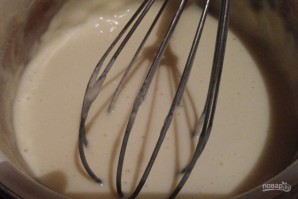 Панкейки на кефире 2,5% - фото шаг 1