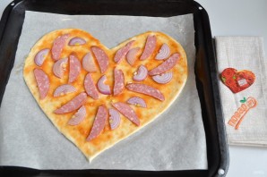 Пицца на 14 февраля - фото шаг 6