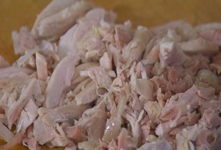 Куриный суп с брокколи и спагетти