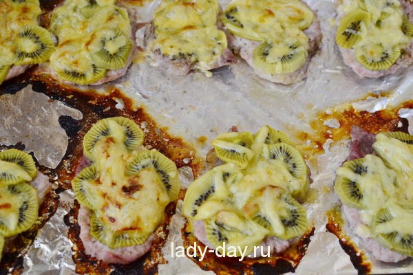 отбивные на противне в духовке