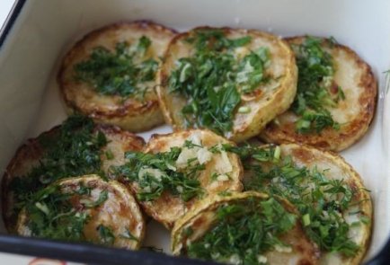 Ассорти из жаренных баклажанов и кабачков