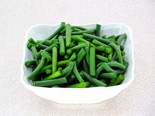 чесночные стрелки