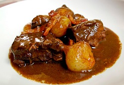 Мясо в красном вине Вкусные и несложные рецепты блюд из мяса