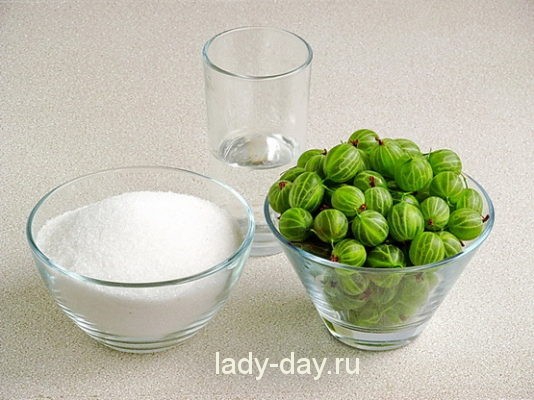 крыжовник и сахар