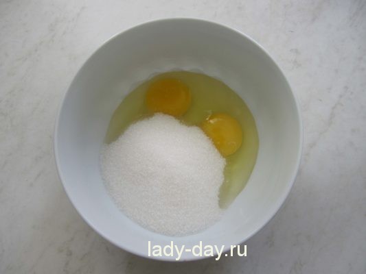 сахар и яйца
