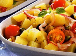 Картофельный салат с помидорами и маслинами Как быстро и просто приготовить вкусный и полезный салат