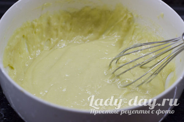 Замешиваем тесто