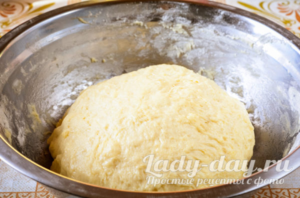 замешанное тесто