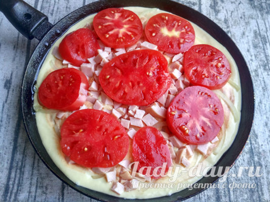 Выложить помидоры