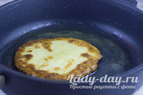 жарим лепешку