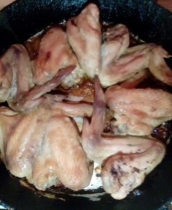 Как приготовить куриные крылышки