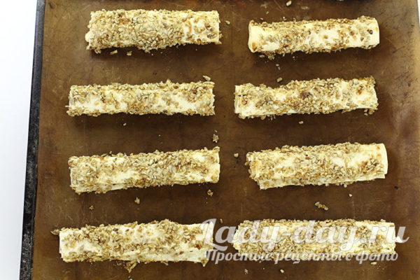 Лаваш с творогом и бананом в духовке