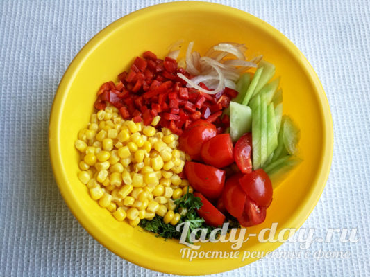 овощи в миске