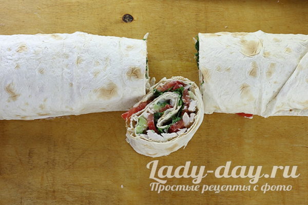 нарезать лаваш