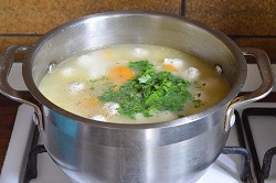 Как быстро и просто сварить суп с фрикадельками