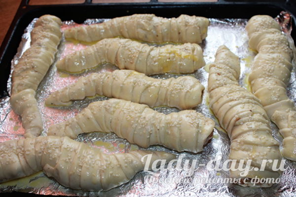 Куриные крылья в тесте