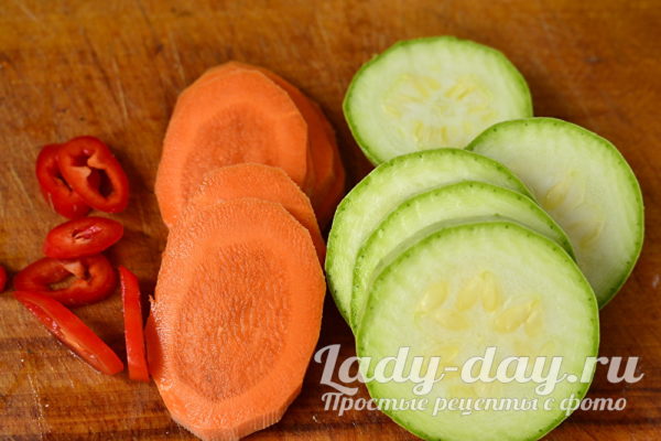 Нарезать овощи