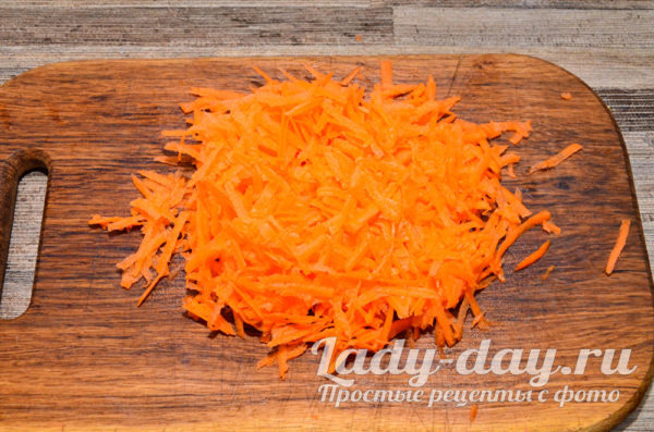 натереть морковь