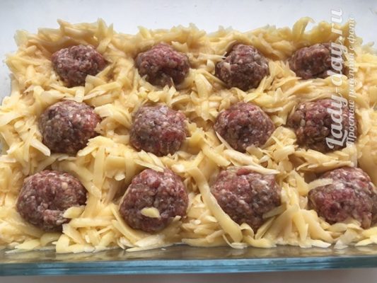 фрикадельки с картофелем
