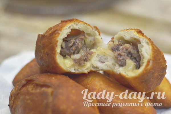 Пирожки с мясом
