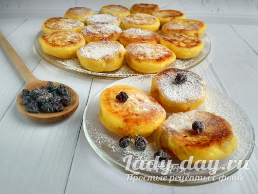 дополнить ягодами