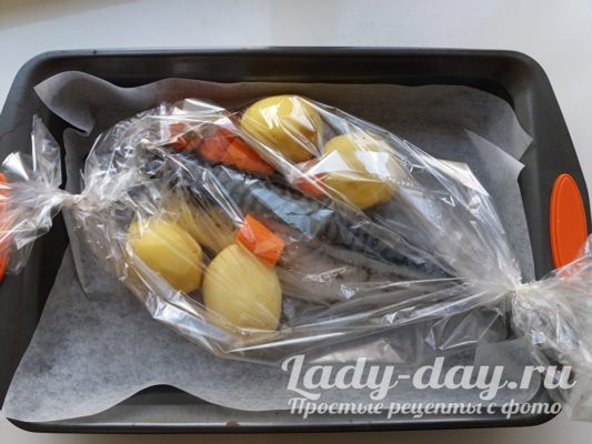 положить в рукав