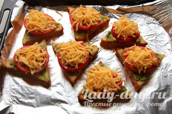 в духовке тосты