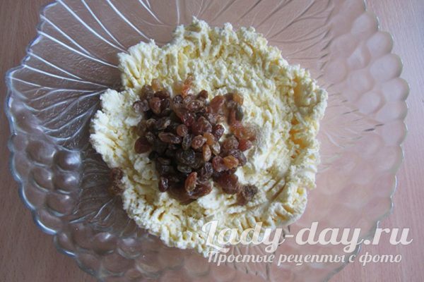 изюм и творог