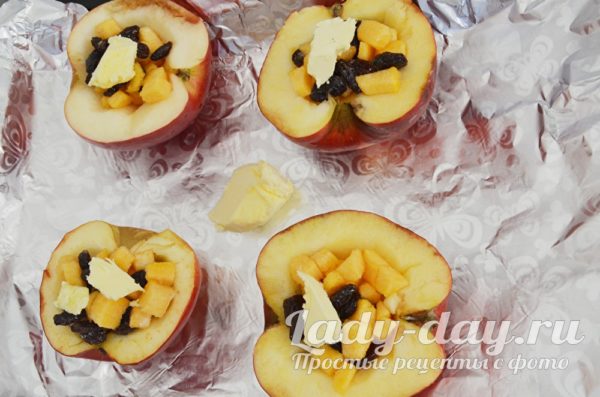 на противне