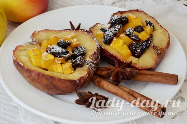 Печеные яблоки с тыквой 