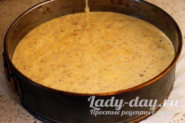 тесто в форме