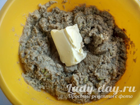 Добавить сливочное масло