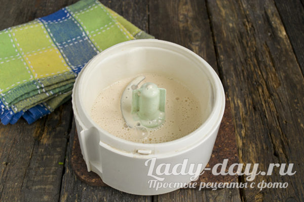 Налить ряженку