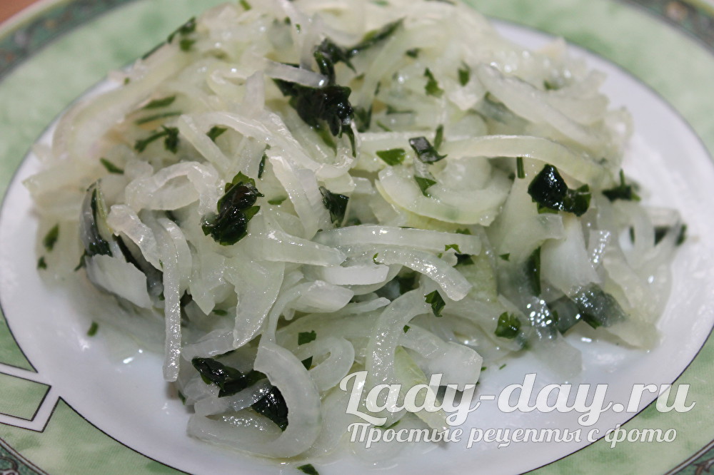 Как замариновать лук в уксусе быстро и вкусно