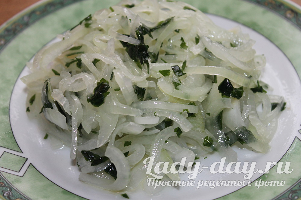 Как замариновать лук в уксусе быстро и вкусно