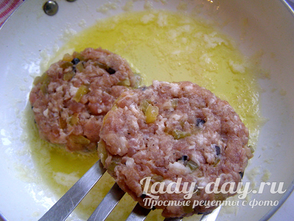 бифштекс из свинины на сковороде 