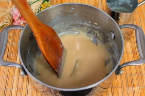 Карамельный творожник с черносливом - фото шаг 3