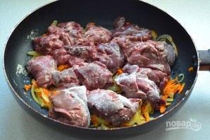 Куриная печень в томатном соусе - фото шаг 7