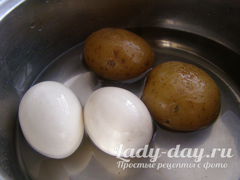 яйца и картофель