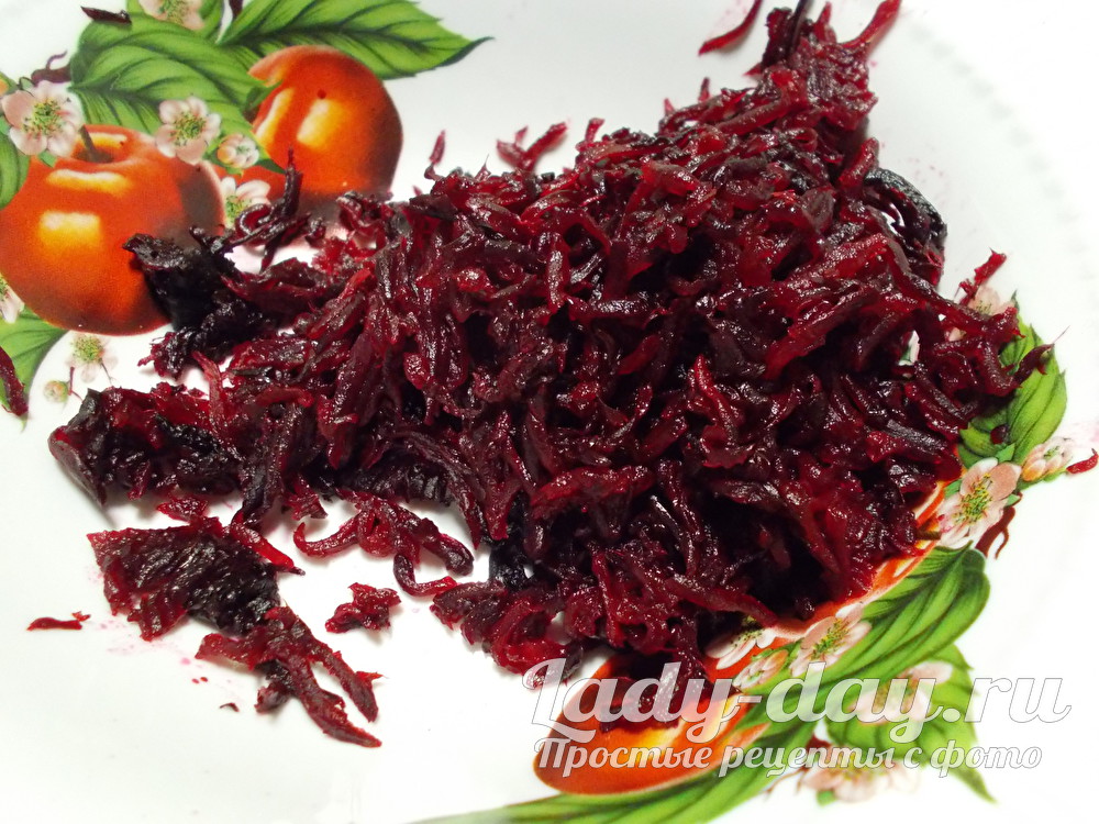 натереть свеклу