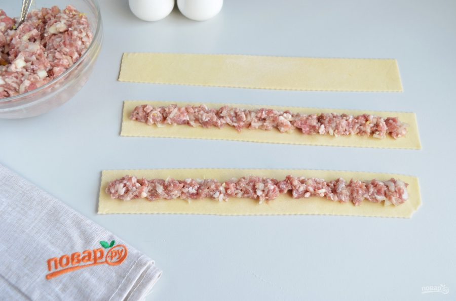 Лепка мантов в форме розочек, шаг 1 