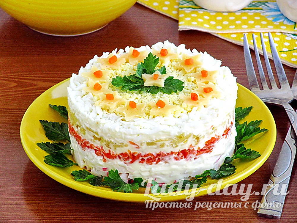 Салат из крабовых палочек с сыром