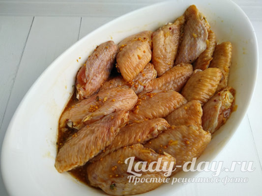 крылья в форме