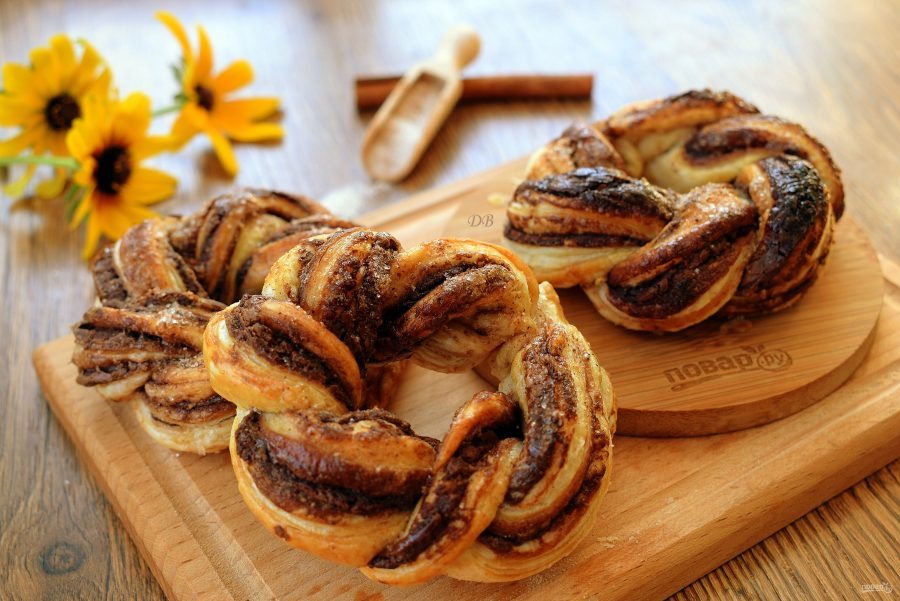 Крученые пончики с нутеллой