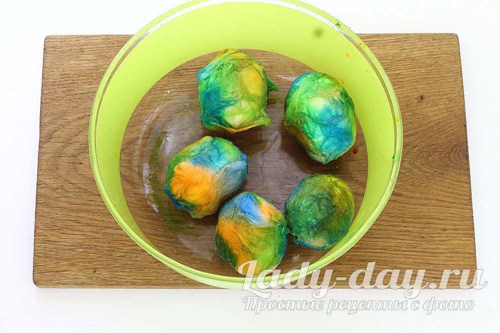 покраска яиц