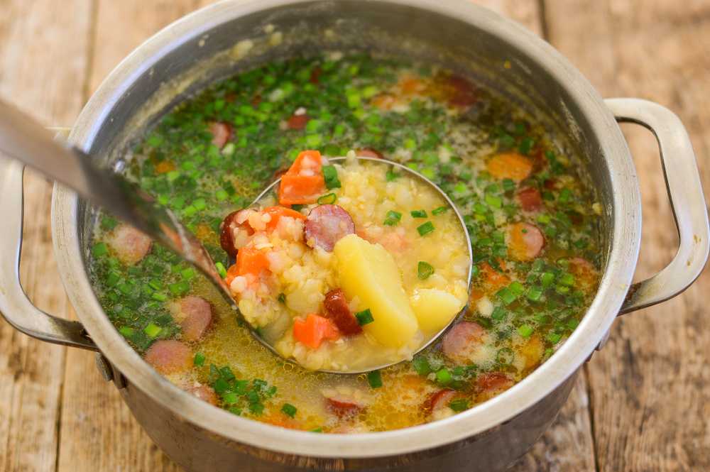 Гороховый суп с копченостями