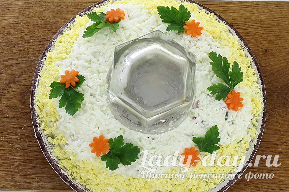 украсить салат