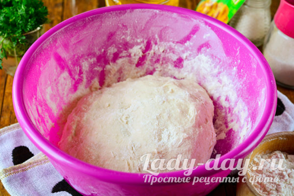 замесить тесто