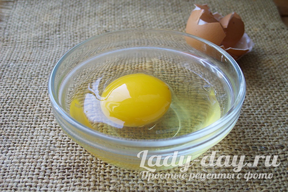 яйцо в миске
