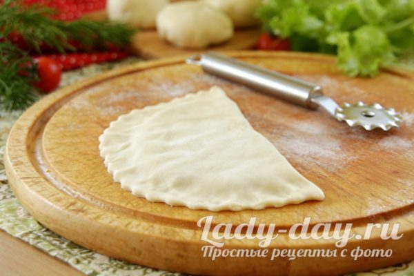 делаем фигурные края